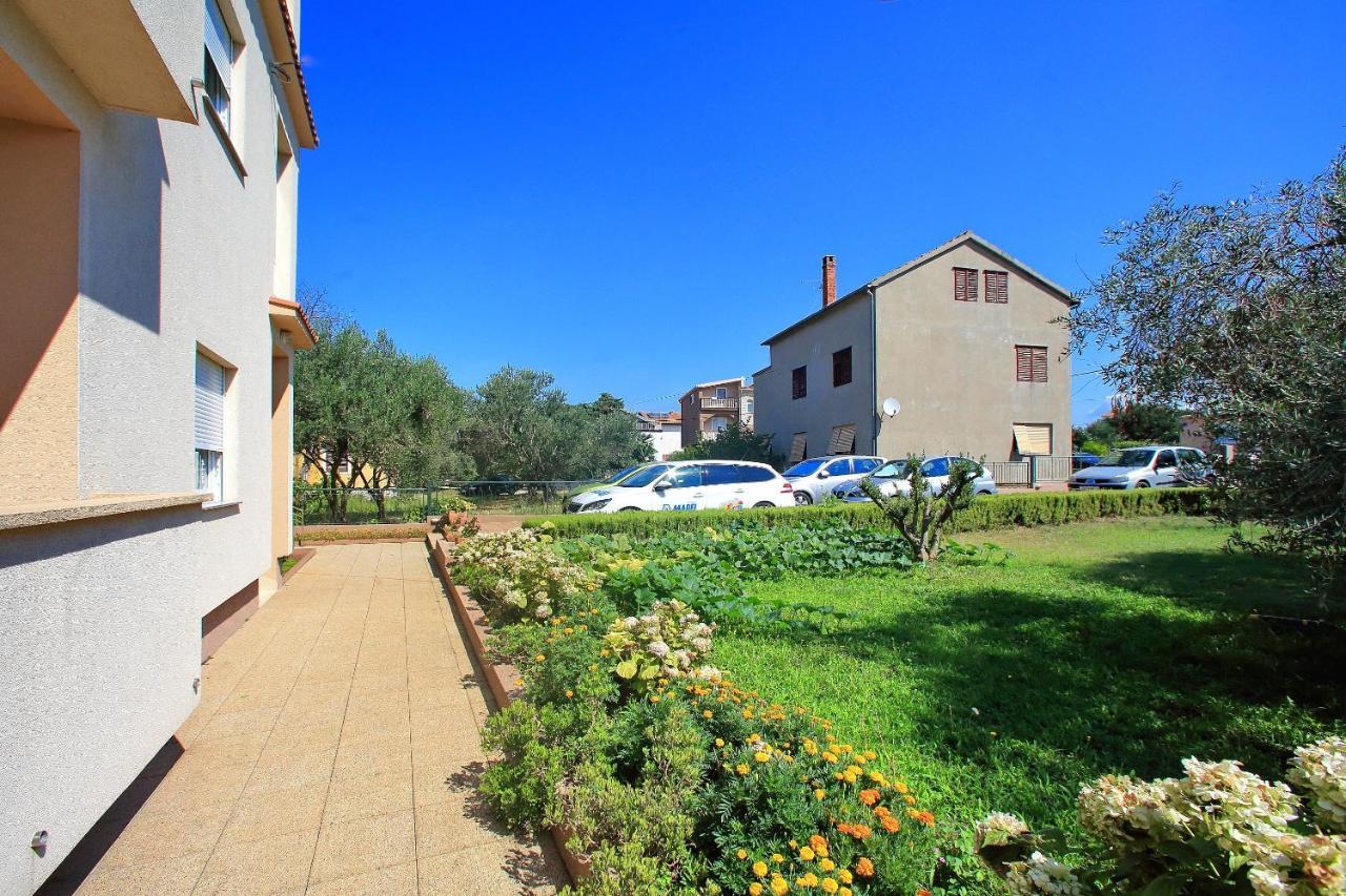 Sunny Apartments Bibinje Exterior photo