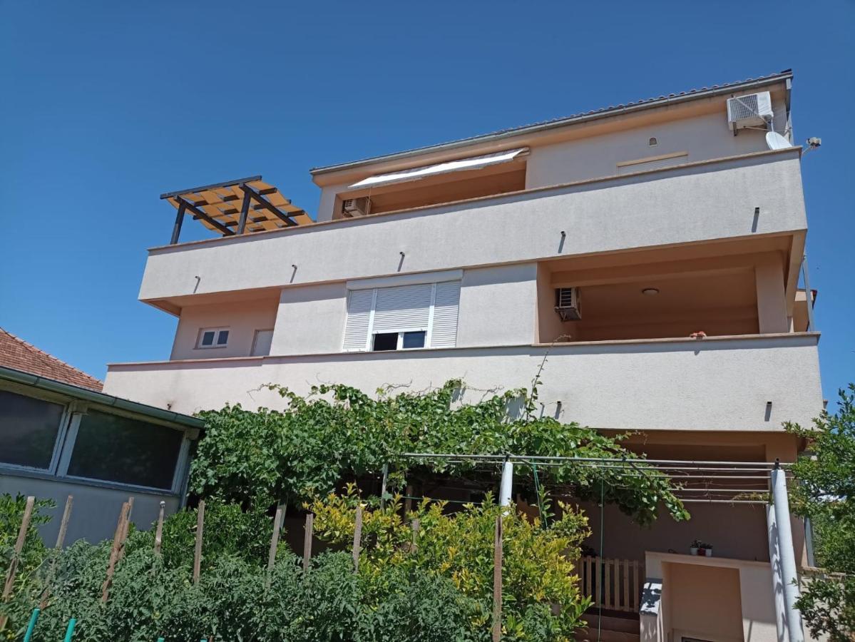 Sunny Apartments Bibinje Exterior photo