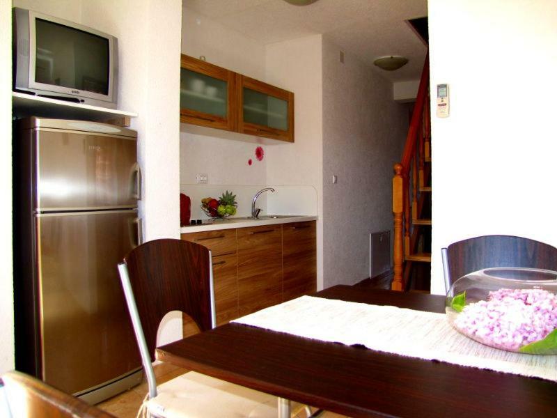 Sunny Apartments Bibinje Exterior photo